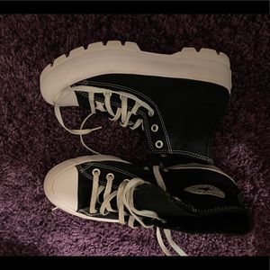 Black Platform Chuck Taylor Converse
